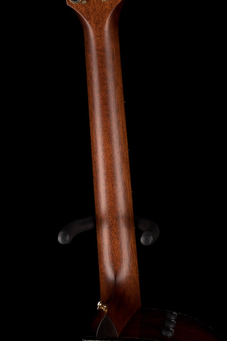 Taylor Custom Grand Auditorium Presentation/900 Series Honduran Rosewood and Sinker Mahogany With Case