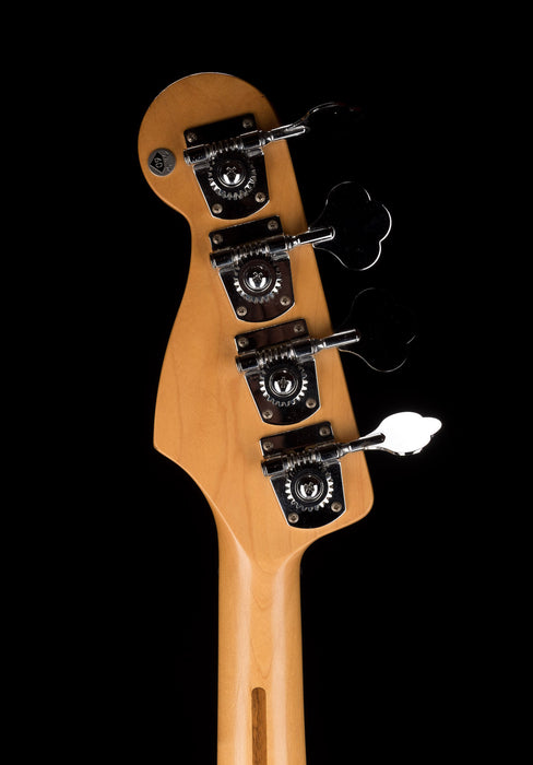 Pre Owned 2005 Fender Jazz Bass Standard Bartolini Noiseless Pickups Black With Gig Bag