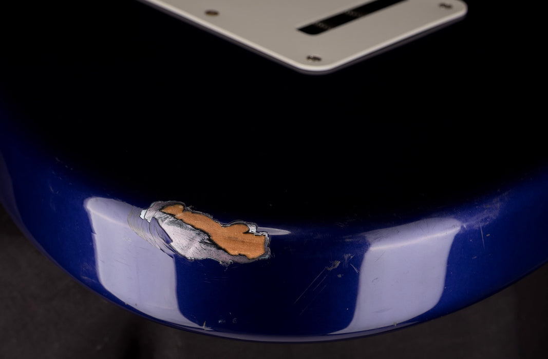 Used 2000 Fender Standard Stratocaster Metallic Blue Electric Guitar