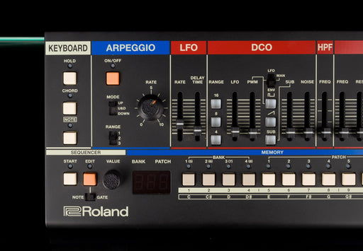 Pre Owned Roland JU-06A Synth With Roland K-25 Keyboard