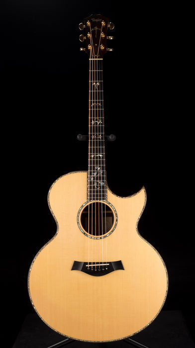 Pre Owned 1999 Taylor 915C Acoustic Guitar With Case