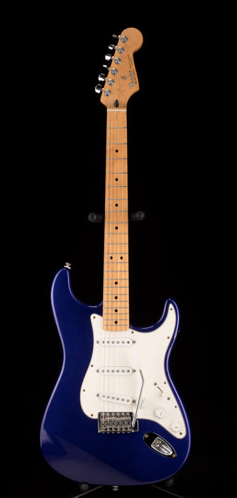 Used 2000 Fender Standard Stratocaster Metallic Blue Electric Guitar