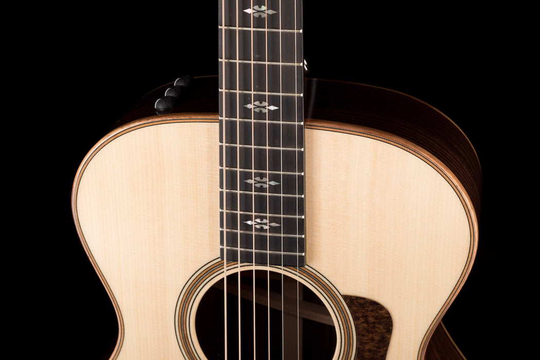 Taylor 712e 12-Fret Acoustic Electric Guitar With Case