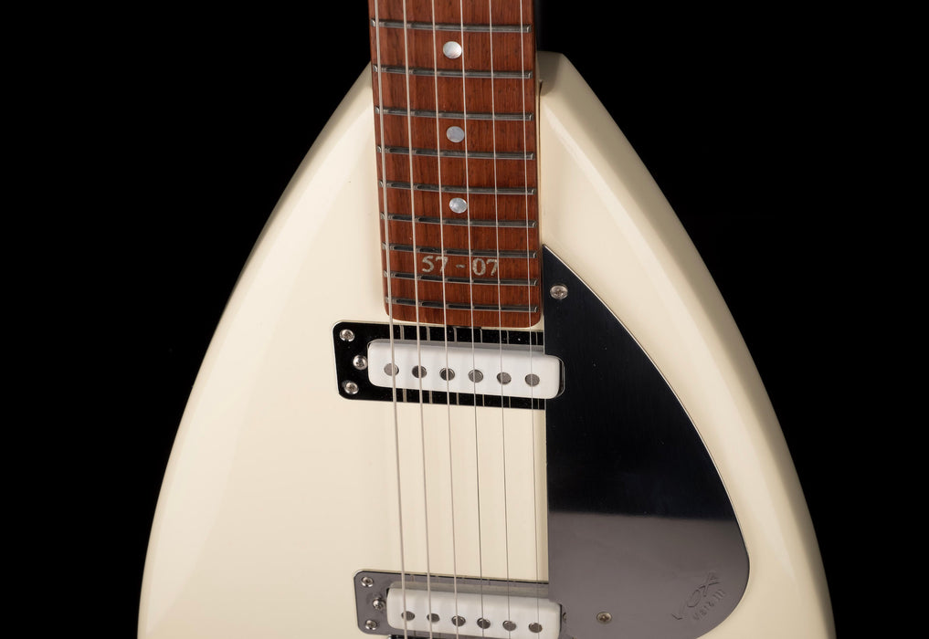 Pre Owned 2007 Vox Custom Shop White Teardrop 57-07 Model - 570754