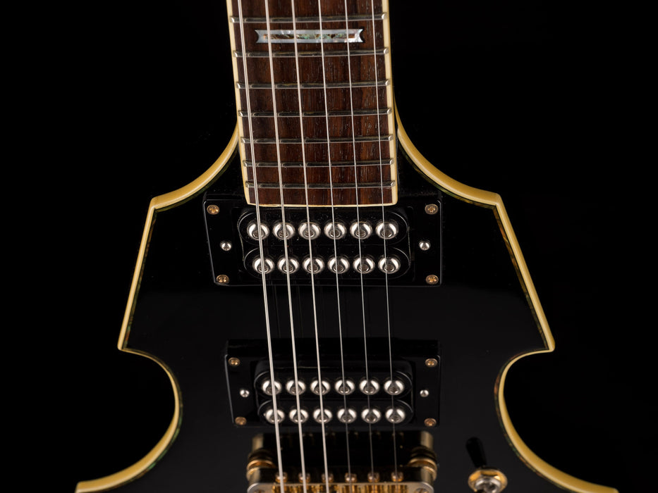 Turser Warlord Flying V Black With Gig Bag