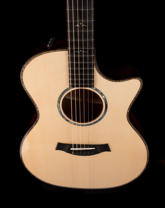 Taylor Custom Grand Auditorium Adirondack Spruce and Cocobolo Natural With Case