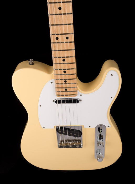 Used Fender American Performer Telecaster Vintage White with Case