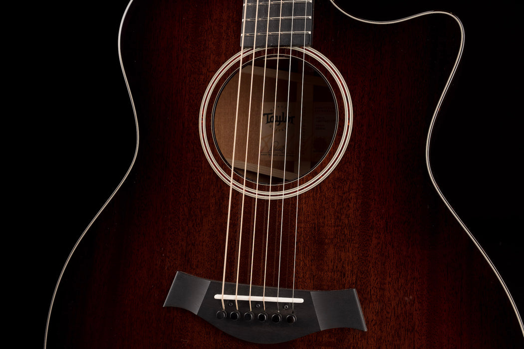 Taylor 524ce Acoustic Sunburst Electric Guitar