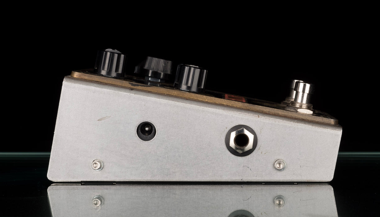Used Beetronics FX Royal Series Buzzter Boost/Pre-Amp Pedal