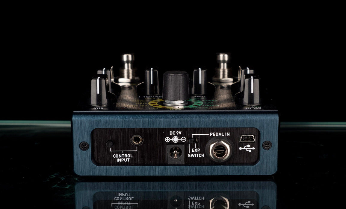 Used Source Audio Collider Stereo Delay Reverb with Box