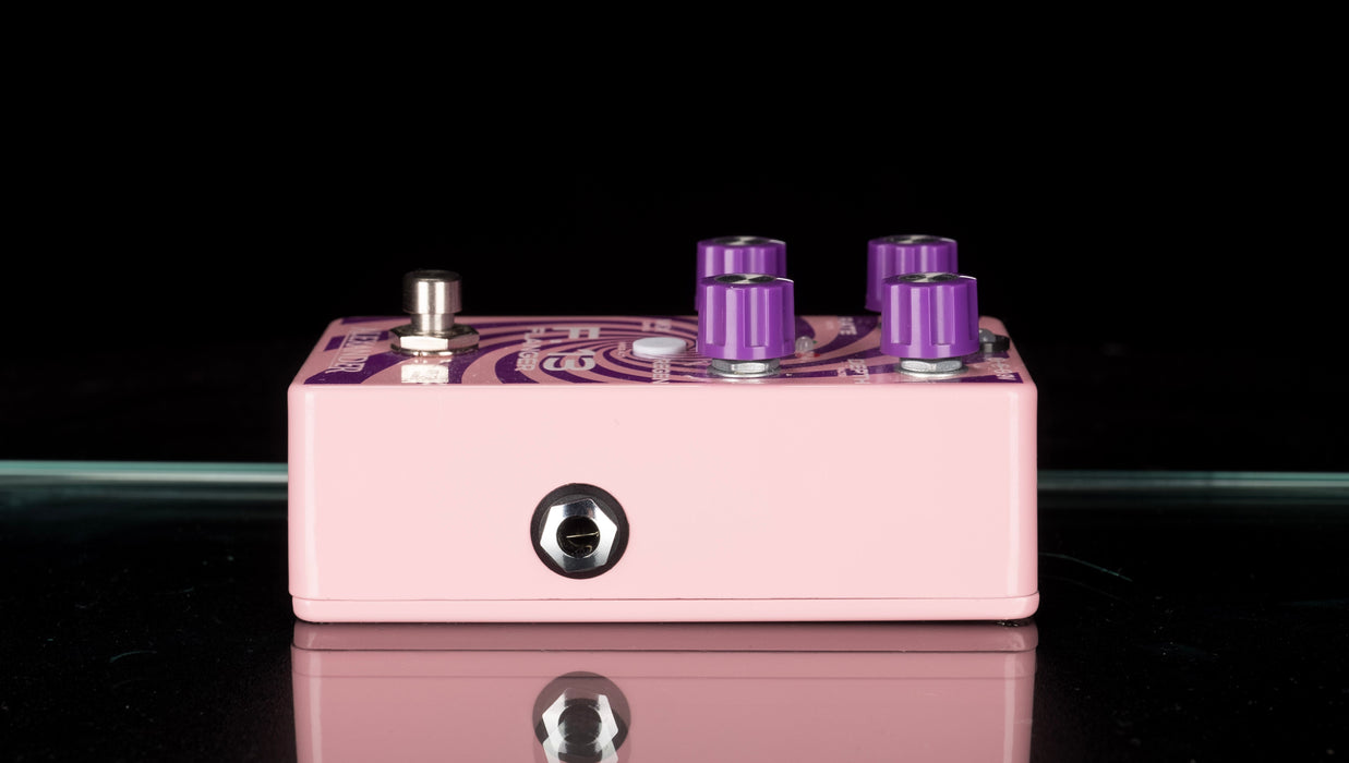 Used Alexander Neo Series F-13 Flanger Limited Color Pedal
