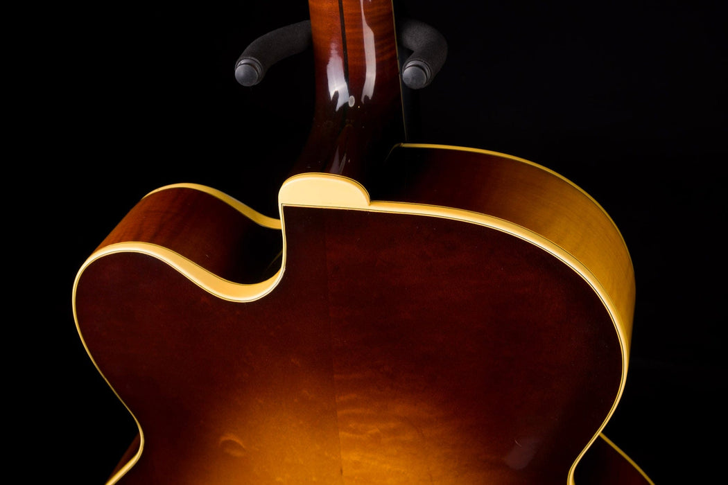 Used Vintage 1956 Gibson Super 400 Sunburst with OHSC