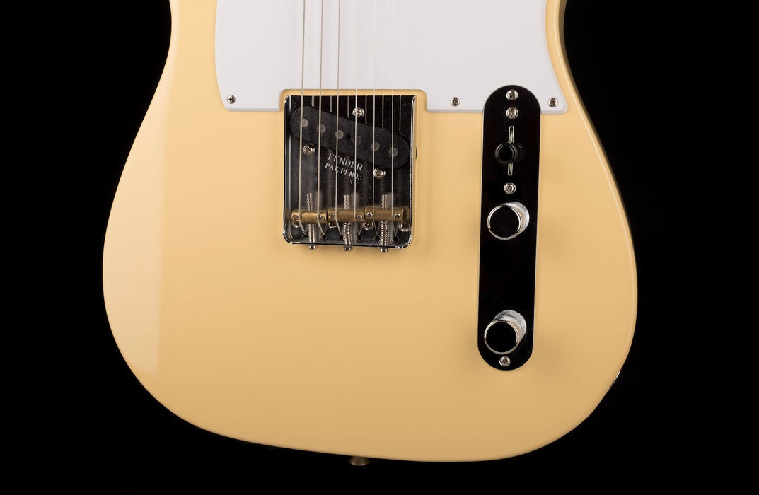 Used Fender American Performer Telecaster Vintage White with Case