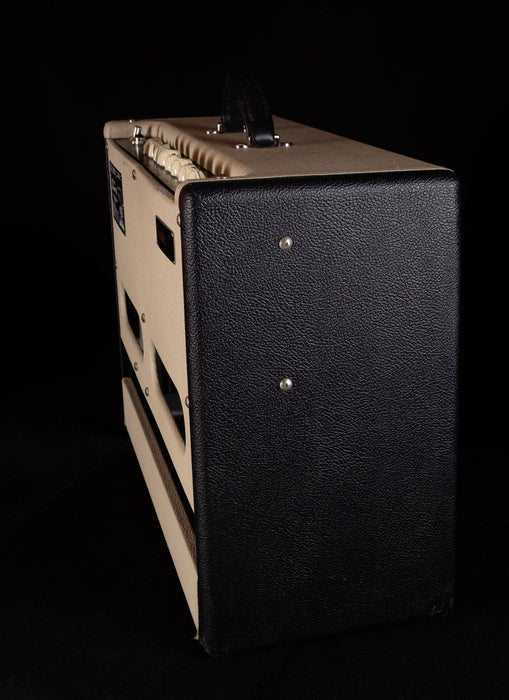 Used Limited Edition Two-Tone Fender FSR Hot Rod Deluxe III Tube Guitar Amplifier