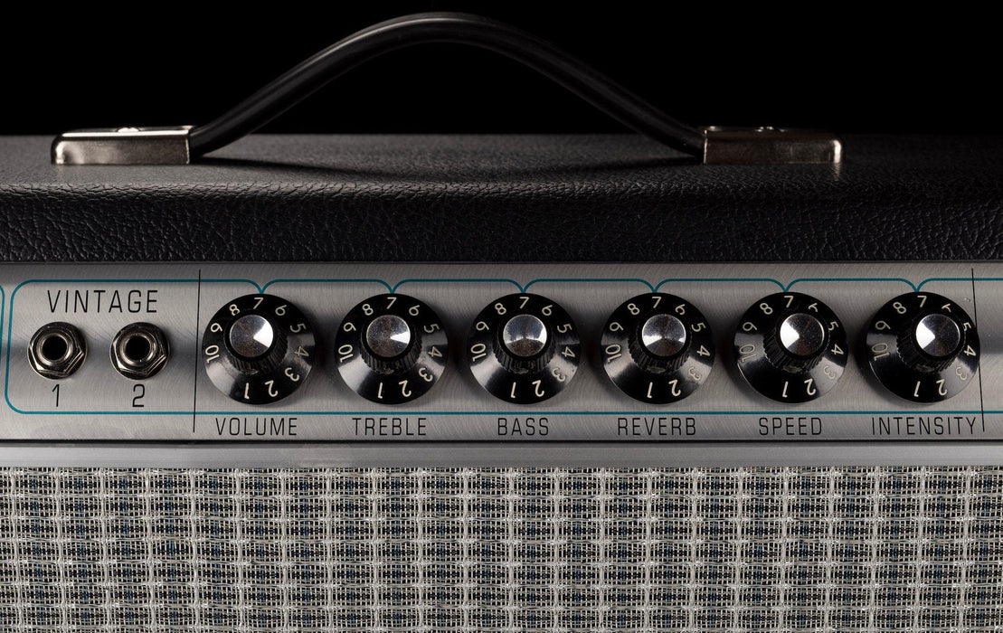 Used Fender ’68 Custom Deluxe Reverb Guitar Amp Combo with Footswitch