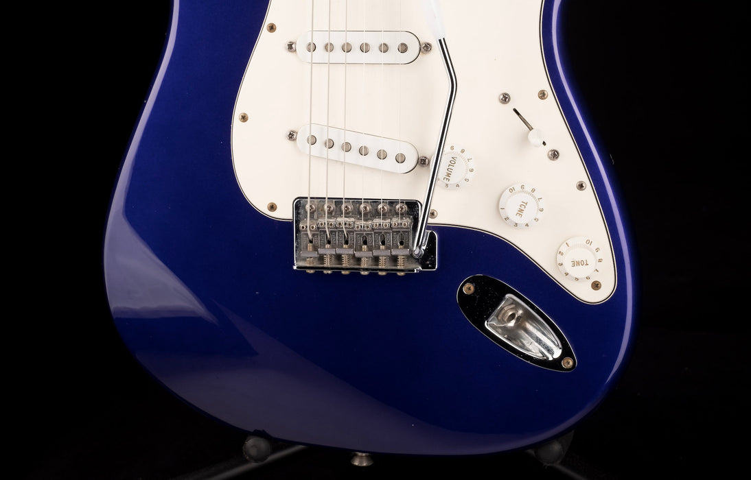 Used 2000 Fender Standard Stratocaster Metallic Blue Electric Guitar