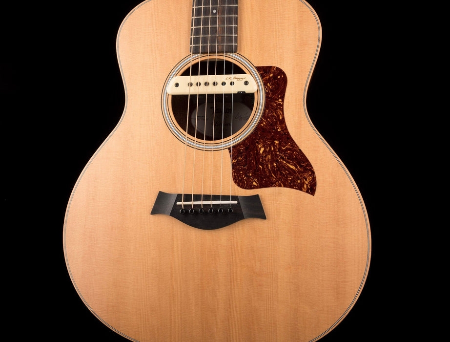 Used Taylor GS Mini Mahogany LR Baggs Pickup with Gig Bag