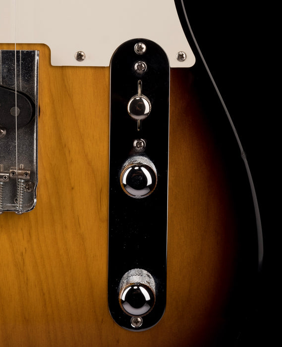 Pre Owned 1999 Fender Custom Shop Bajo Sexto Telecaster 2-Tone Sunburst With OHSC