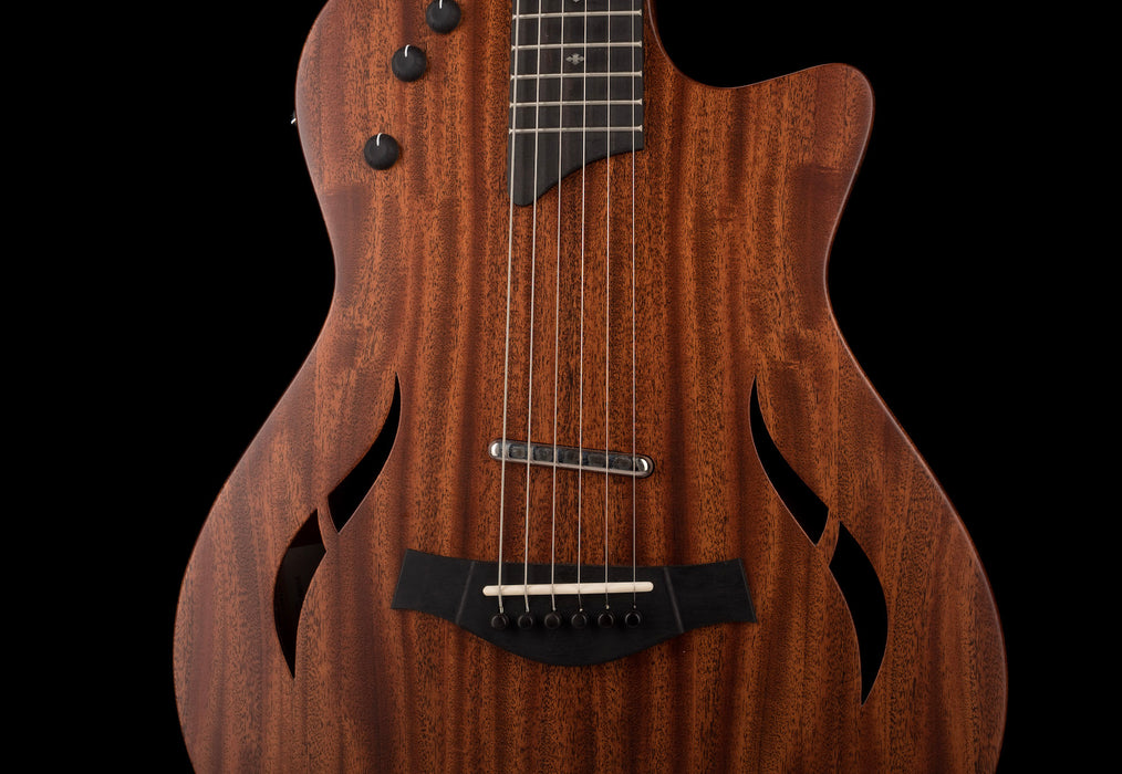 Pre Owned 2022 Taylor T5Z Classic Mahogany Natural With Bag
