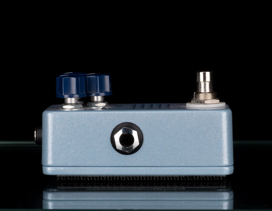 Used JHS Tidewater Tremolo Mini Guitar Effect Pedal With Box