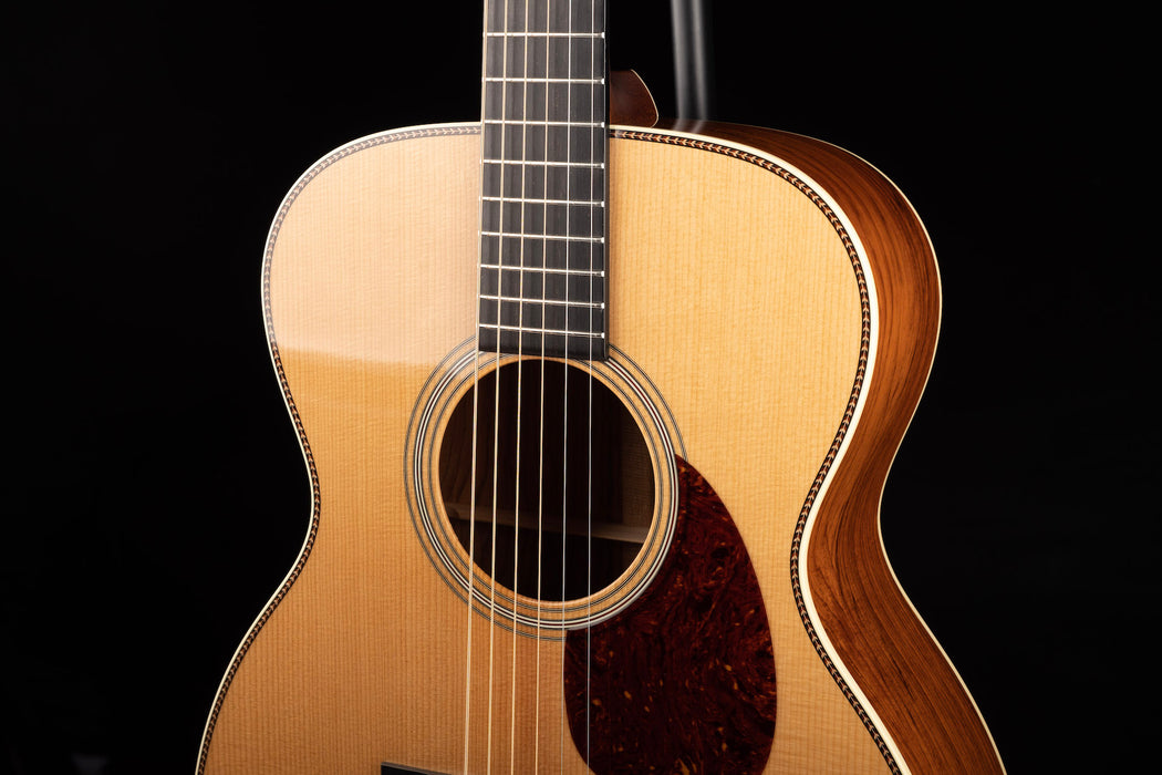 Pre Owned Bourgeois Panama Red OM Natural Acoustic Guitar With OHSC