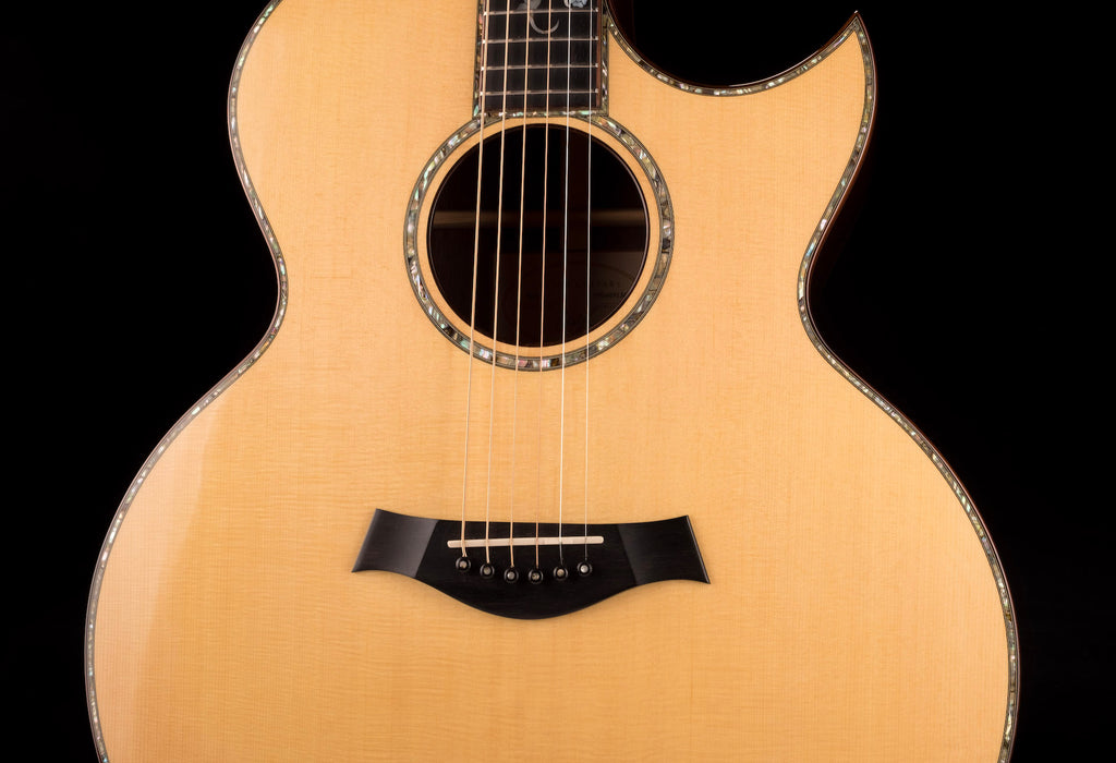 Pre Owned 1999 Taylor 915C Acoustic Guitar With Case