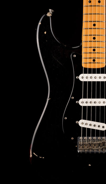 Pre-Owned Fender Custom Shop David Gilmour Stratocaster Relic Black over 3-Tone Sunburst