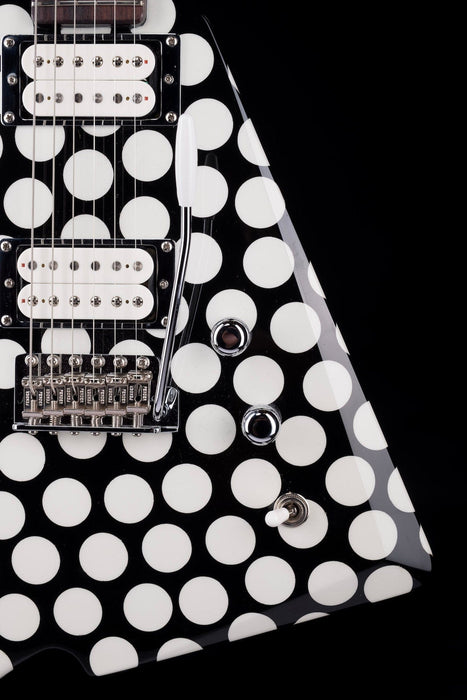 Pre-Owned Fender Custom Shop Masterbuilt Todd Krause Katana Black & White Dot with OHSC