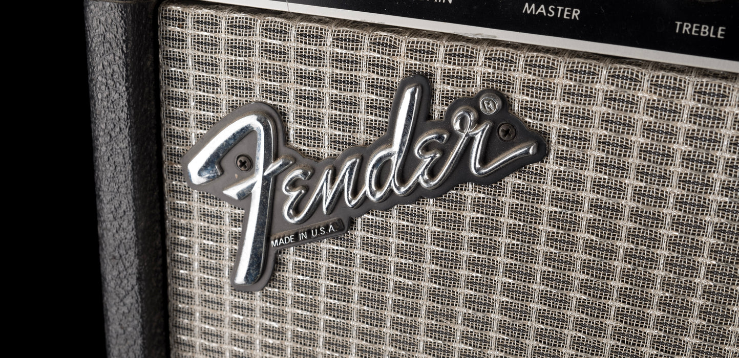 Used 1983 Fender Harvard Reverb II Guitar Amp Combo.