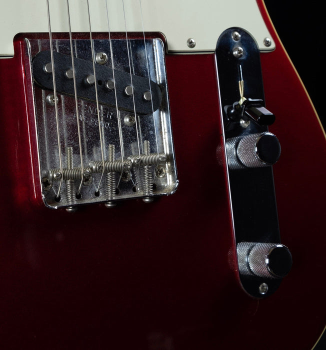Pre-Owned 2000 Fender American Vintage '62 Tele Custom Candy Apple Red With OHSC