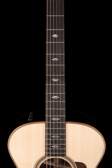 Taylor 712e 12-Fret Acoustic Electric Guitar With Case