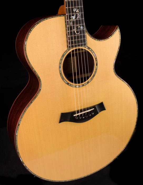 Pre Owned 1999 Taylor 915C Acoustic Guitar With Case
