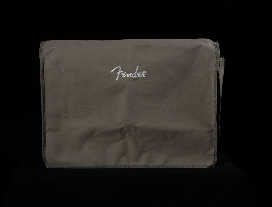 Used Fender Acoustic 100 Amp with Cover
