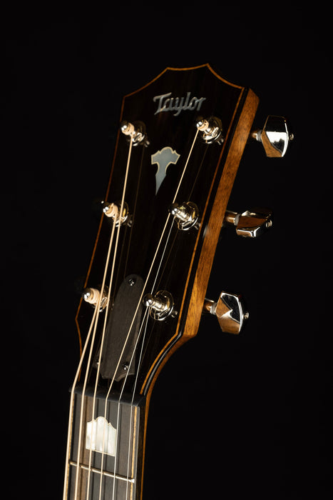 Taylor 818e Acoustic Electric Guitar