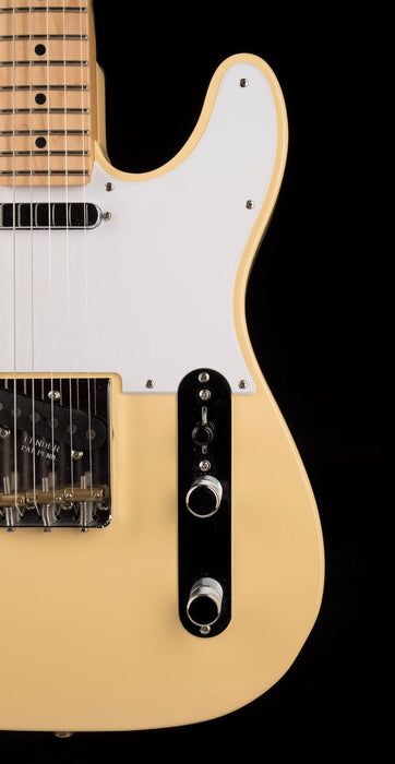 Used Fender American Performer Telecaster Vintage White with Case