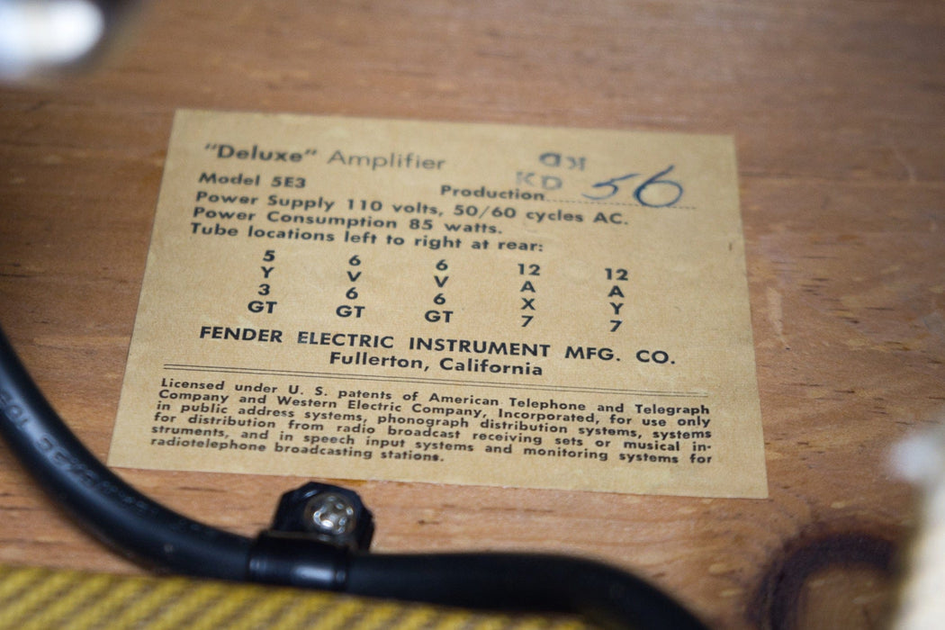 Pre-Owned Vintage 1957 Fender Deluxe Tweed 5E3 Circuit