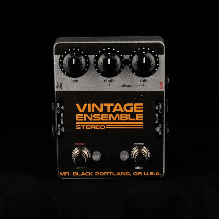 Used Mr. Black Vintage Ensemble Stereo Chorus/Vibrato Guitar Effect Pedal