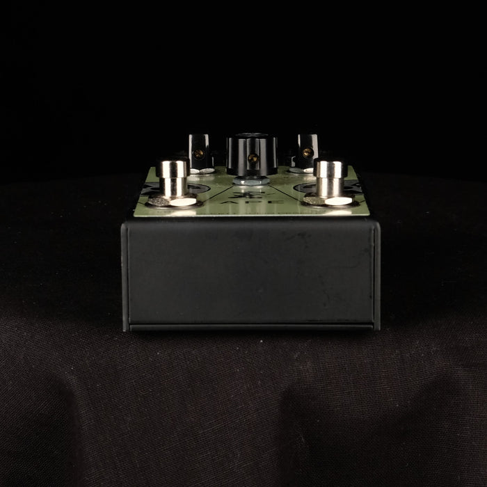 Used J Rockett Audio Designs APE Analog Preamp Experiment Pedal