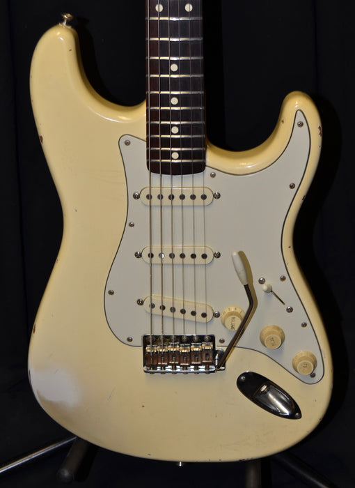 Pre Owned '98 Fender Custom Shop Vince Cunetto Era Relic Stratocaster Olympic White