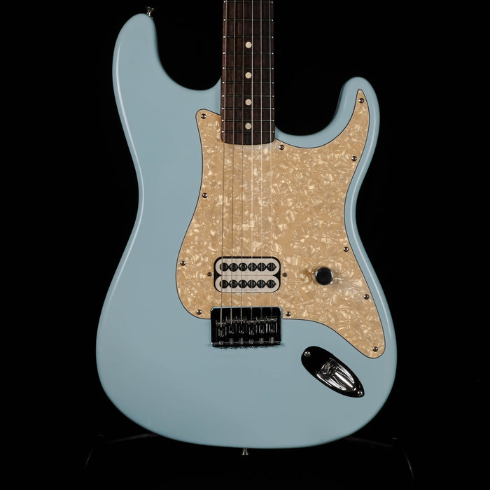Used 2002 Fender Tom Delonge Hardtail Stratocaster Daphne Blue Electric Guitar