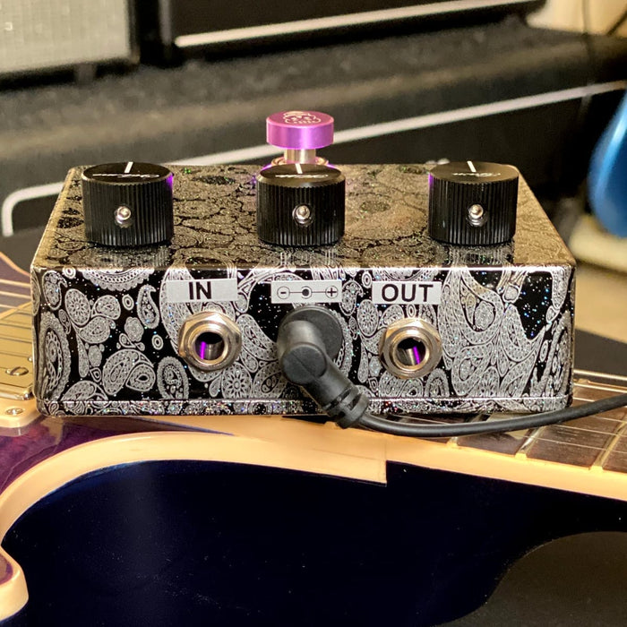 Flattley Boutique Effect Pedals Platinum Series Silver Centurion Transparent Overdrive Guitar Pedal