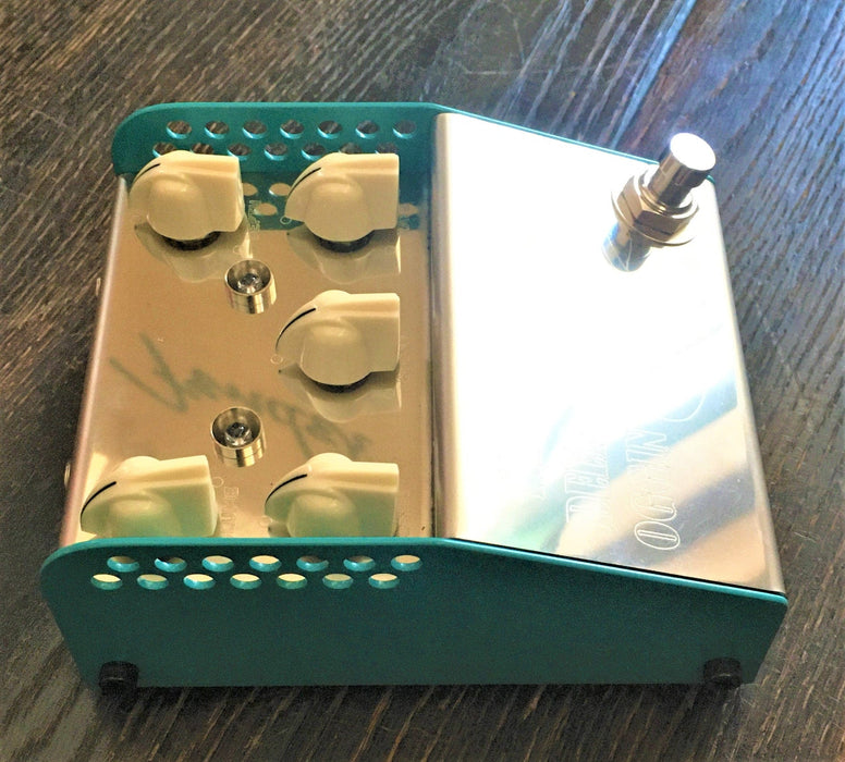 Used ThorpyFX The Deep Oggin Chorus/Vibrato Guitar Effect Pedal