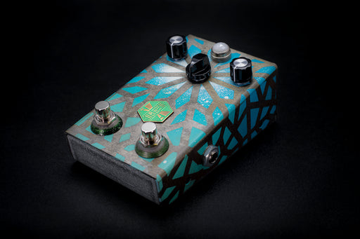 BeetronicsFX Limited Edition Octahive Super High Gain Fuzz High Octave Dual Footswitch Blue
