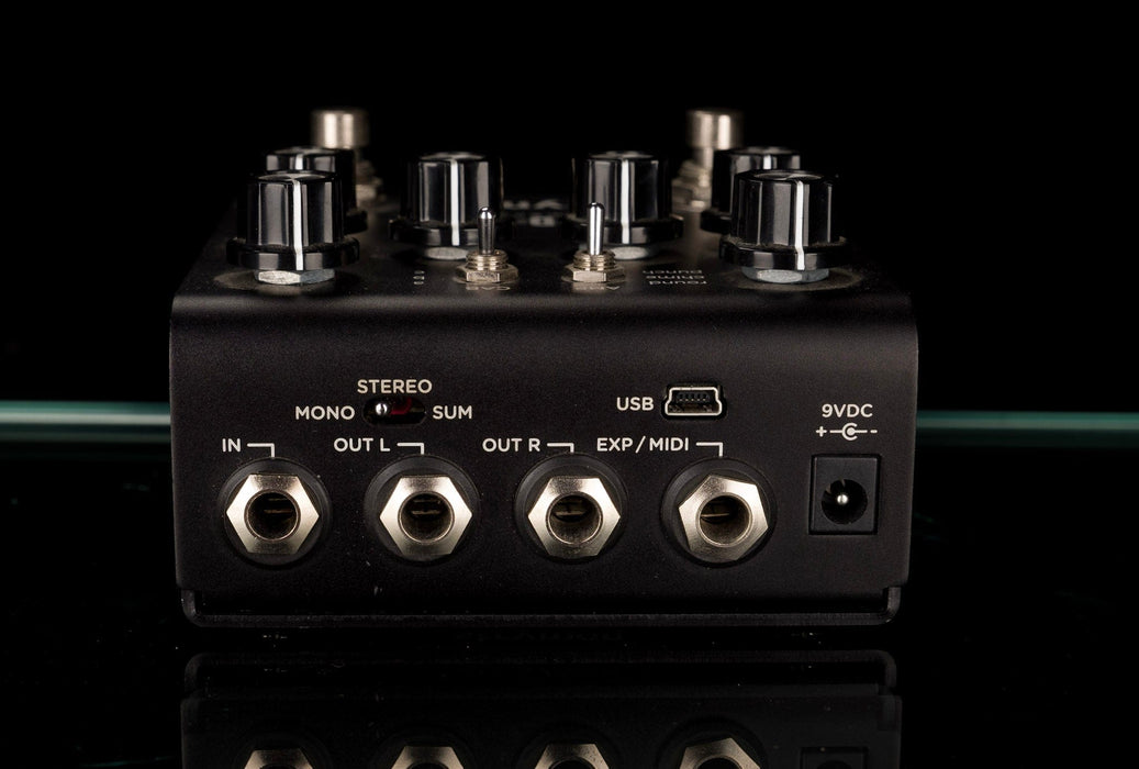 Used Strymon Iridium Amp Modeler and Impulse Response Cabs Effect Pedal with Box